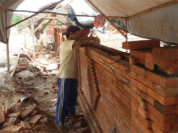 Pujiono - Lapak Tukang Finishing Bangunan Pagar Bata